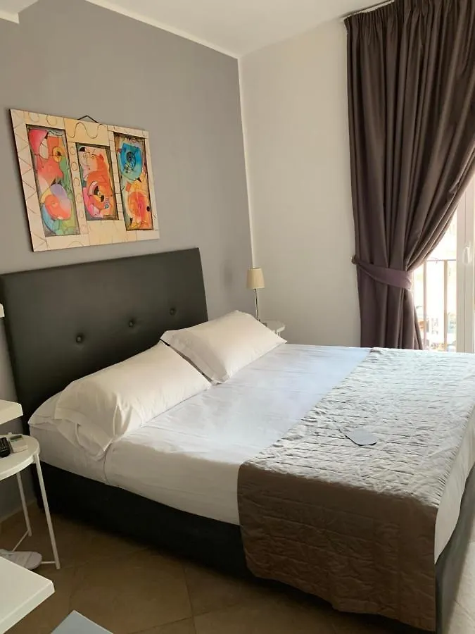 Suite Artis Barberini Rome 3*,  Italy