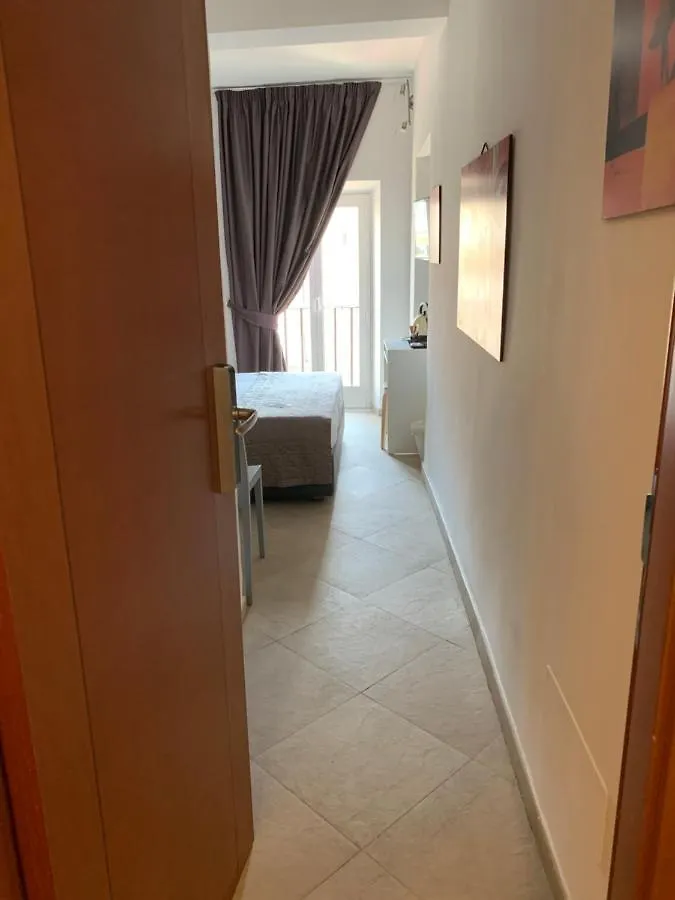 Suite Artis Barberini Rome