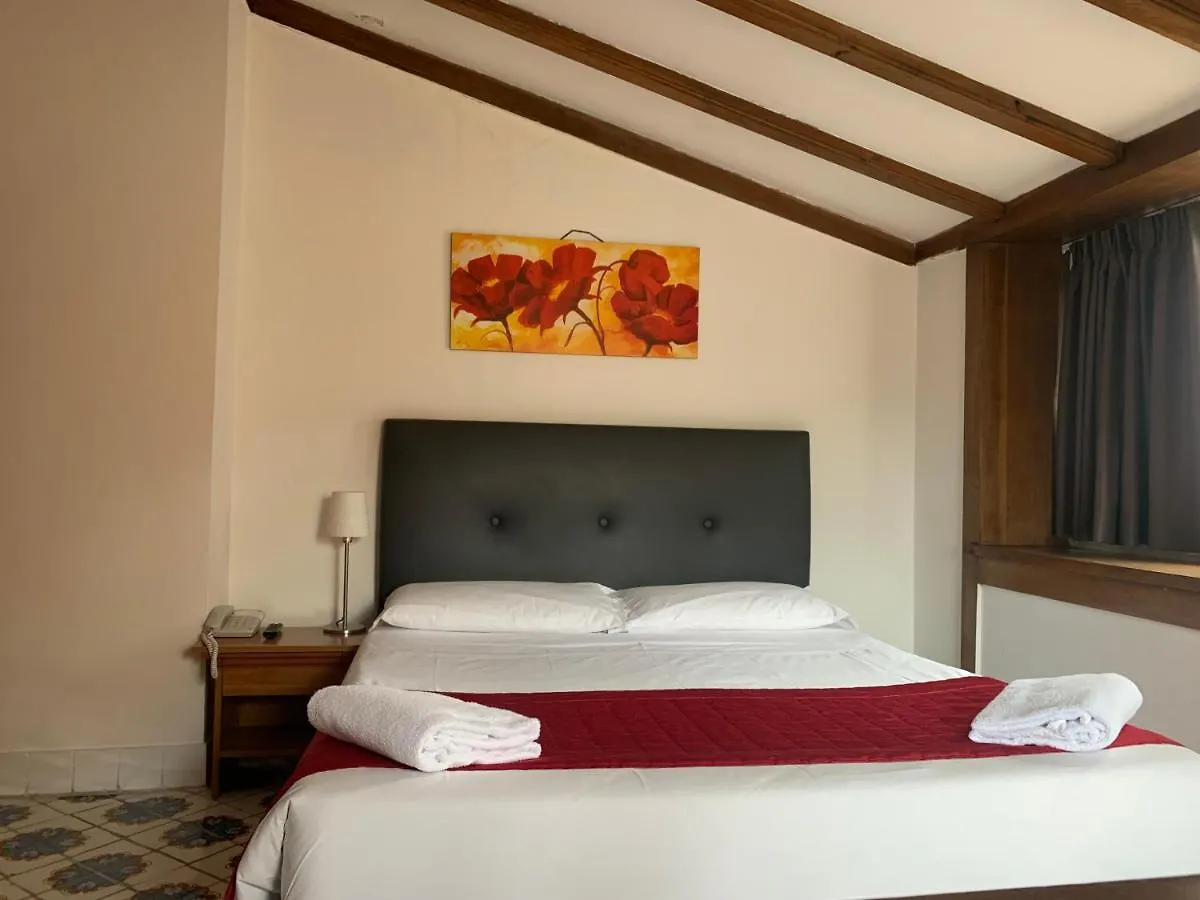 Suite Artis Barberini Rome 3*,  Italy