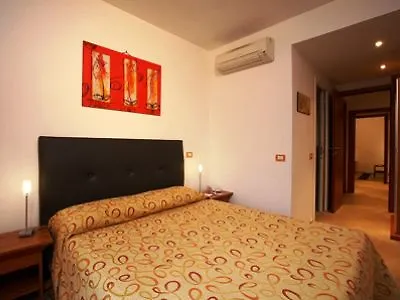 Suite Artis Barberini Rome